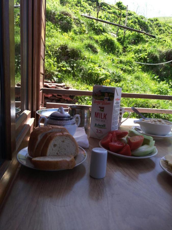 קזבגי B & B Juta מראה חיצוני תמונה